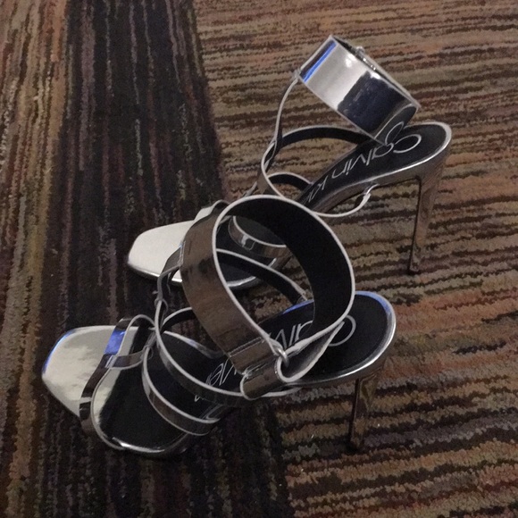 Calvin Klein Dolcita Silver Dress Shoes Preowned - Picture 7 of 7